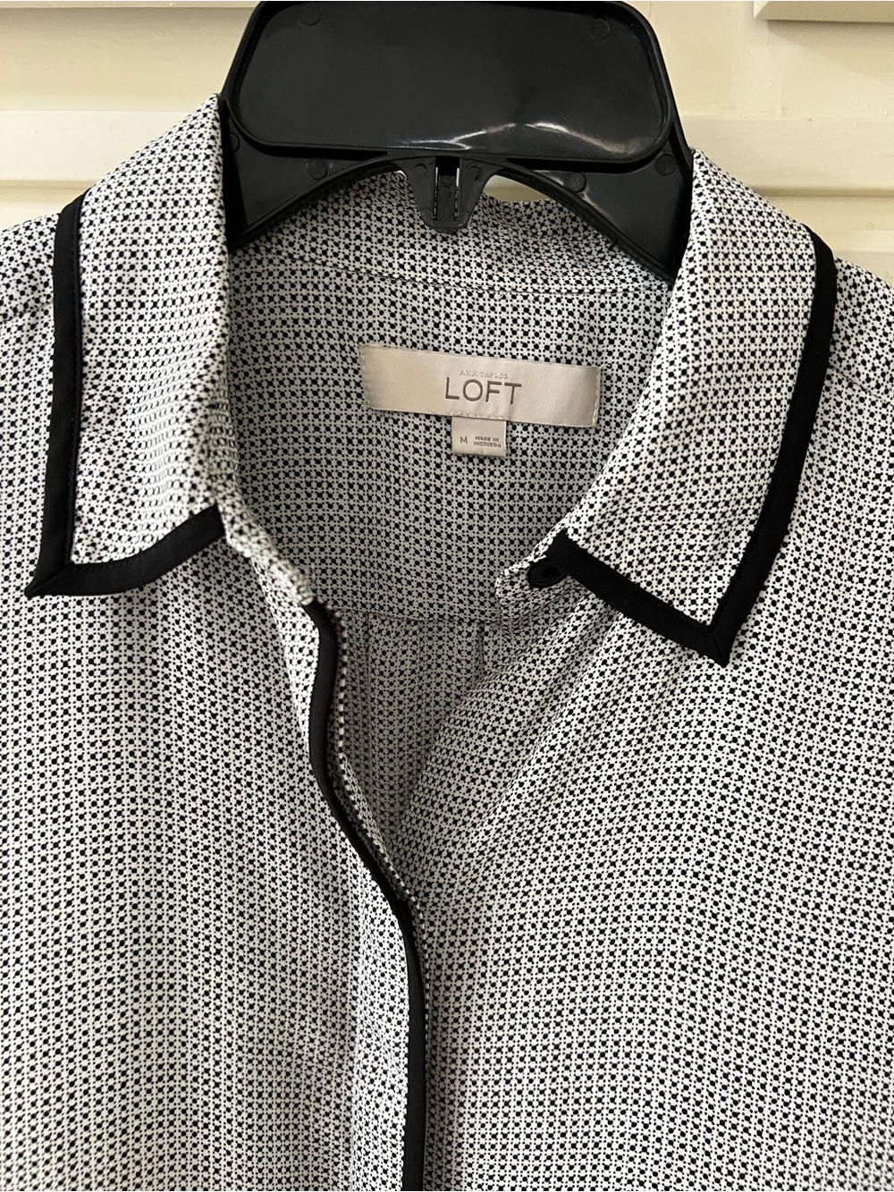 LOFT Black and White Micro-Pattern Button-Up Shirt